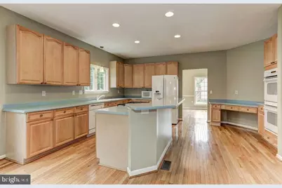 38 La Quinta Court, Charles Town, WV 25414 - Photo 7