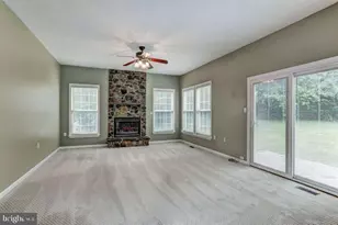 38 la Quinta Ct, Charles Town, WV 25414 - Photo 11