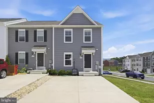 12 Orch Grn Dr, Charles Town, WV 25414 - Photo 1