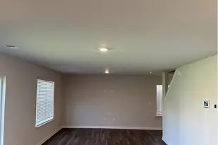219 Centergate Dr, Charles Town, WV 25414 - Photo 5