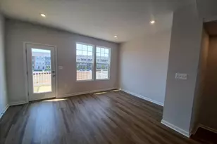 182 Coolidge Ave, Ranson, WV 25438 - Photo 7