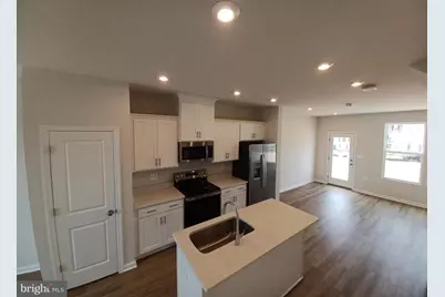 182 Coolidge Ave, Ranson, WV 25438 - Photo 3