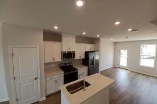 182 Coolidge Ave, Ranson, WV 25438 - Photo 3