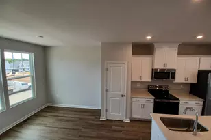 182 Coolidge Ave, Ranson, WV 25438 - Photo 5