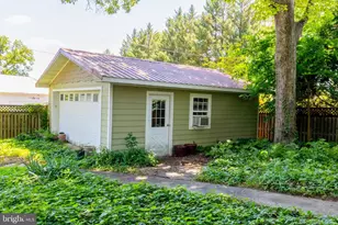 603 S Samuel St, Charles Town, WV 25414 - Photo 3