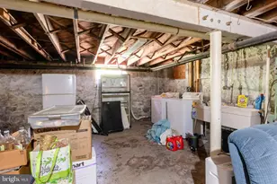 603 S Samuel St, Charles Town, WV 25414 - Photo 13