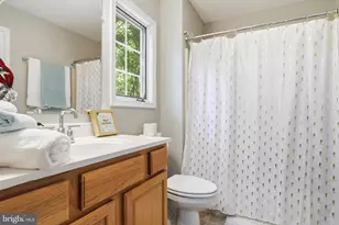 63 Hackberry Cir, Shepherdstown, WV 25443 - Photo 25