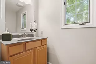 63 Hackberry Cir, Shepherdstown, WV 25443 - Photo 19