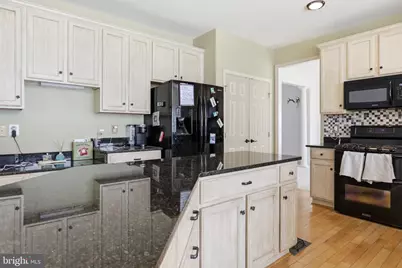 183 Pebble Beach, Charles Town, WV 25414 - Photo 7