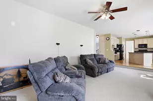 183 Pebble Beach, Charles Town, WV 25414 - Photo 17