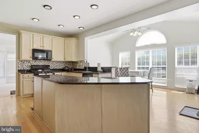 183 Pebble Beach, Charles Town, WV 25414 - Photo 11