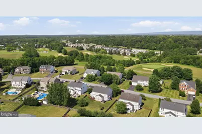 183 Pebble Beach, Charles Town, WV 25414 - Photo 37