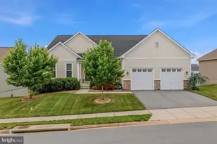 56 Tornworth Dr, Charles Town, WV 25414 - Photo 3