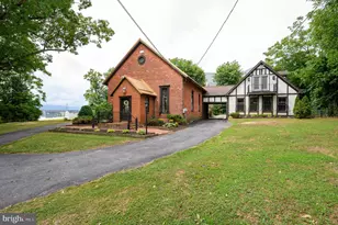 15376 Charles Town Rd, Charles Town, WV 25414 - Photo 3