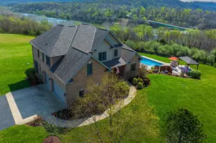 94 Falcon Ridge Dr, Charles Town, WV 25414 - Photo 7