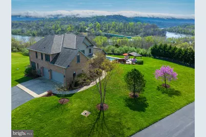 94 Falcon Ridge Drive, Charles Town, WV 25414 - Photo 9