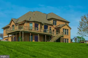 94 Falcon Ridge Dr, Charles Town, WV 25414 - Photo 11