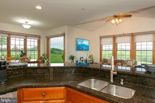 94 Falcon Ridge Dr, Charles Town, WV 25414 - Photo 55