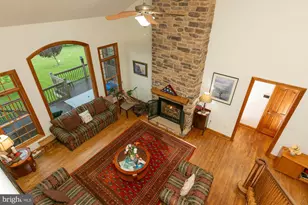 94 Falcon Ridge Dr, Charles Town, WV 25414 - Photo 43