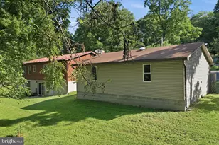 253 Persimmon Pear Ln, Harpers Ferry, WV 25425 - Photo 53