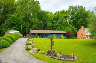 61 Natalie Ln, Harpers Ferry, WV 25425 - Photo 9