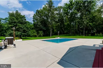 887 Woodbury Drive, Kearneysville, WV 25430 - Photo 19