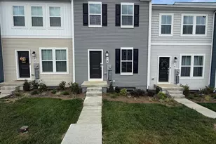 18 Ironwood Ct, Kearneysville, WV 25430 - Photo 1