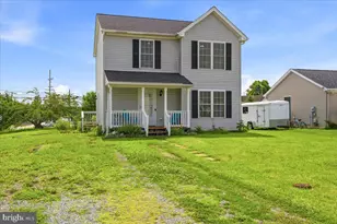 32 Three Sisters Ct, Ranson, WV 25438 - Photo 1