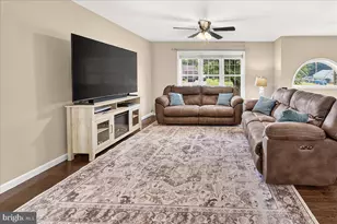 207 Sandpiper Ln, Shepherdstown, WV 25443 - Photo 5