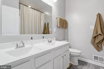 553 Rippon Village Dr, Charles Town, WV 25414 - Photo 19