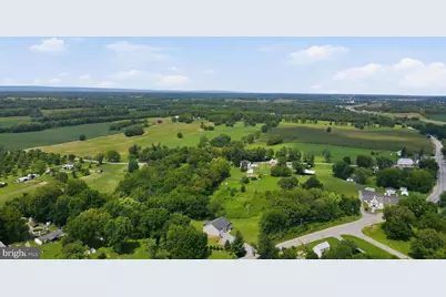 553 Rippon Village Dr, Charles Town, WV 25414 - Photo 57