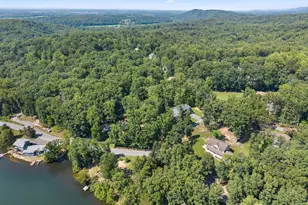 1702 Lakeside Dr, Harpers Ferry, WV 25425 - Photo 5