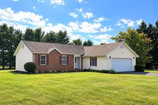 262 Maplewood Ct, Harpers Ferry, WV 25425 - Photo 1