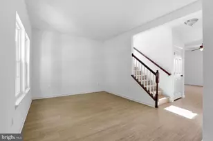 188 Victoria Ln, Charles Town, WV 25414 - Photo 5