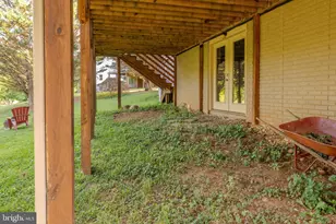 917 Avon Bend Rd, Charles Town, WV 25414 - Photo 31
