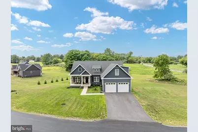 46 Oak Crest Drive, Kearneysville, WV 25430 - Photo 1