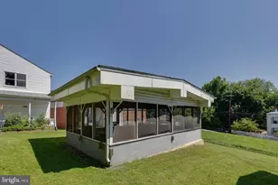 1053 W Washington St, Harpers Ferry, WV 25425 - Photo 35