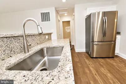 528 E North Street, Charles Town, WV 25414 - Photo 15