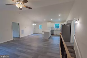 183 Foothill Ln, Harpers Ferry, WV 25425 - Photo 3