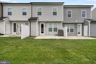 27 Towton Pl, Charles Town, WV 25414 - Photo 31