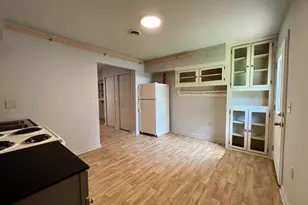 326 E Liberty St, Charles Town, WV 25414 - Photo 5