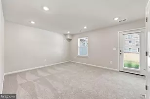 432 Seeback Dr, Charles Town, WV 25414 - Photo 3