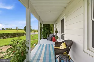 729 Rippon Village Dr, Charles Town, WV 25414 - Photo 37