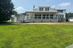 382 Mission Rd, Harpers Ferry, WV 25425 - Photo 1