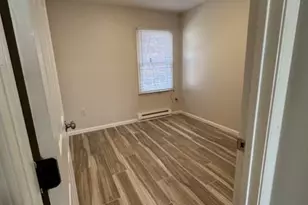 107 N Church St, Charles Town, WV 25414 - Photo 17