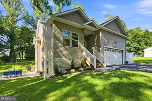 93 Old Sycamore Ln, Harpers Ferry, WV 25425 - Photo 1