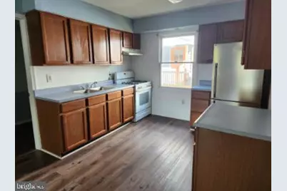 500 N Marshall Street #B, Ranson, WV 25438 - Photo 3