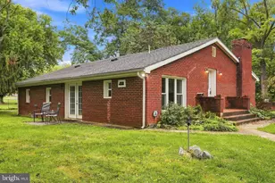 266 Thomson St, Summit Point, WV 25446 - Photo 1