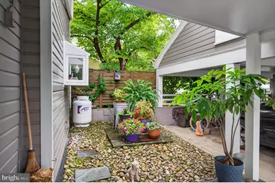 102 N Duke Street, Shepherdstown, WV 25443 - Photo 5