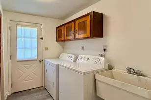 225 E 2nd Ave, Ranson, WV 25438 - Photo 17